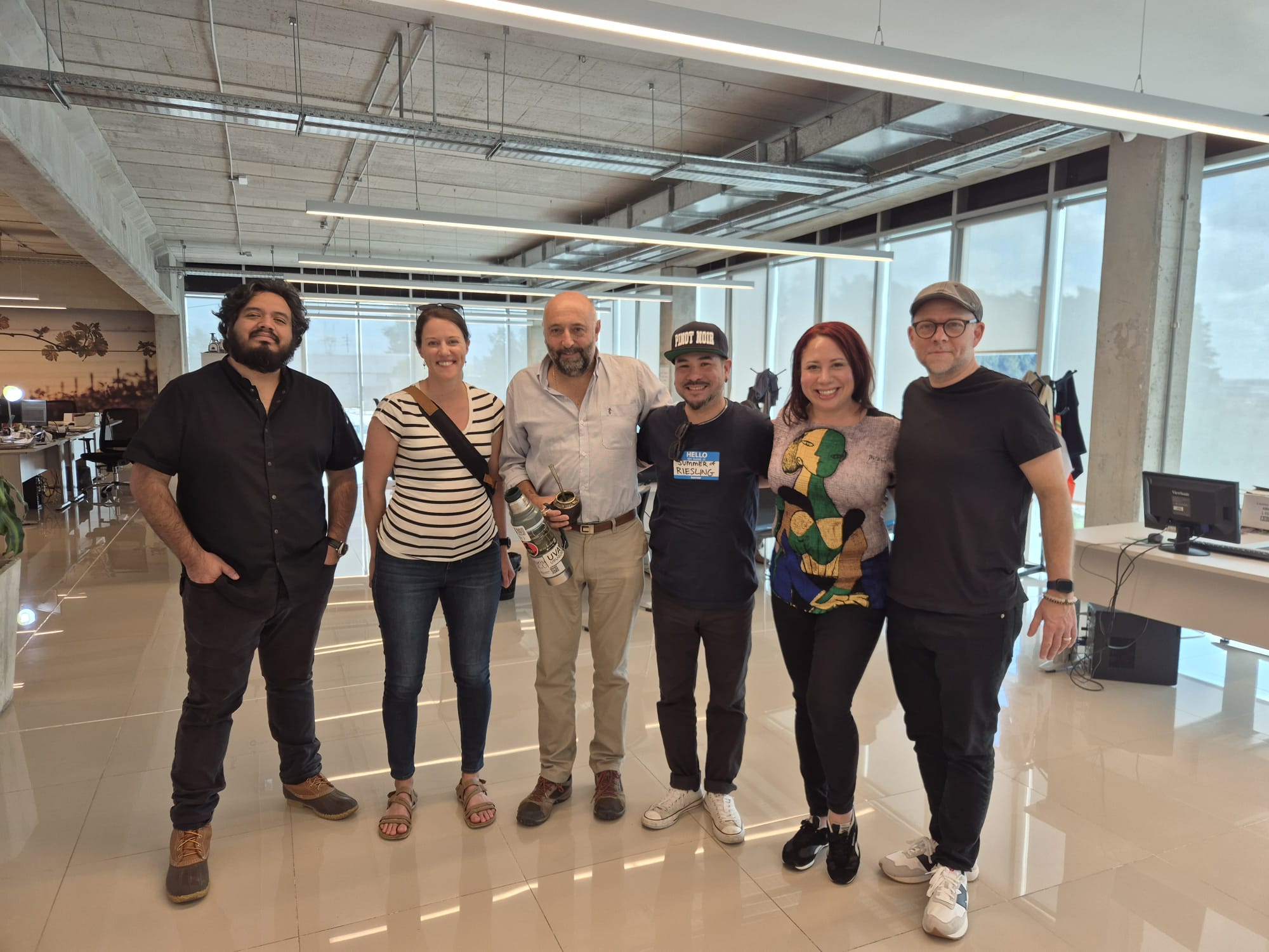 REFERENTES DE EE.UU. VISITAN BODEGAS URUGUAYAS