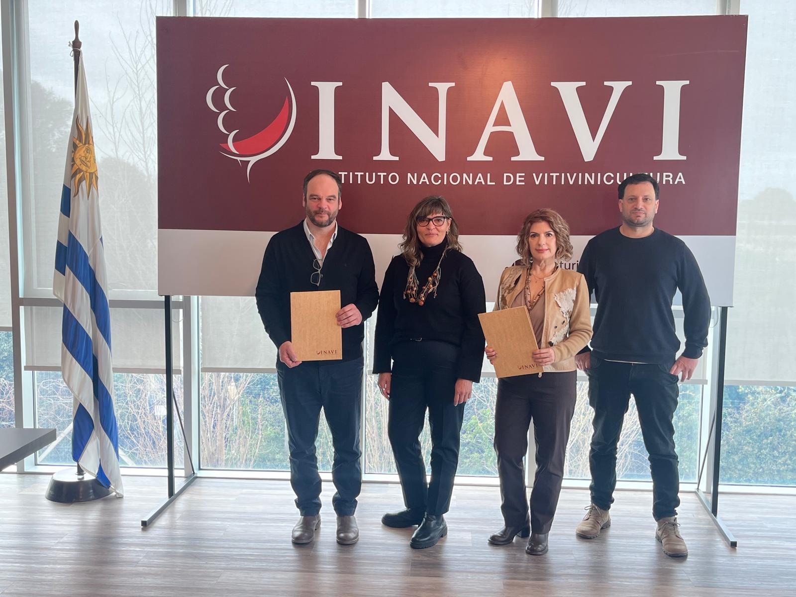 INAVI firma acuerdo por el patrimonio vitivinícola