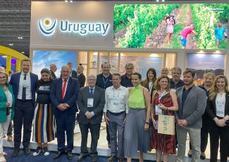 ENOTURISMO URUGUAY EN FERIA ABAV DE RÍO